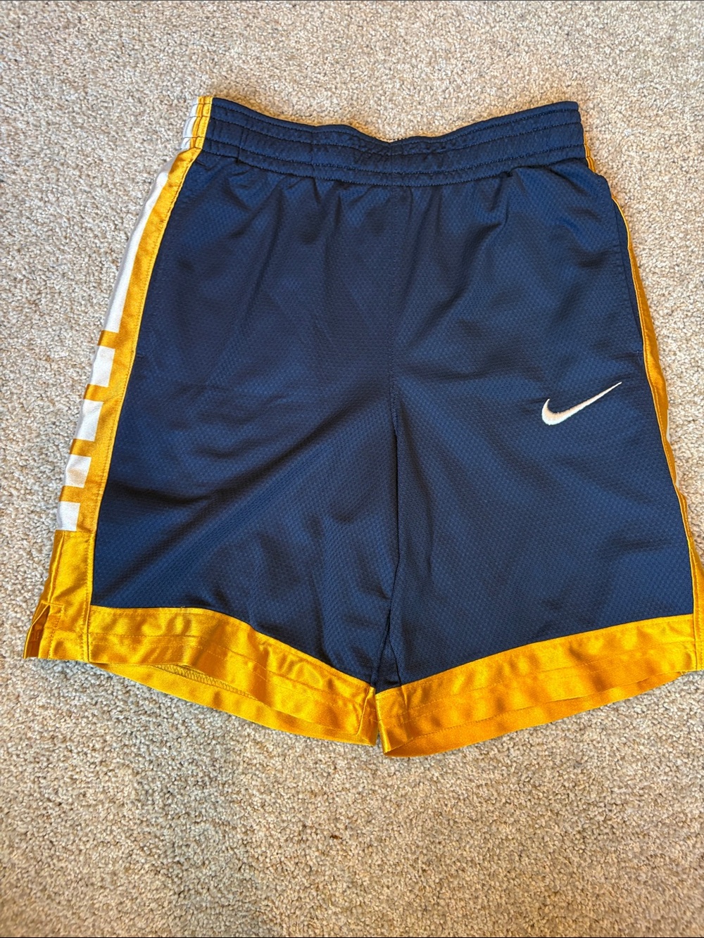 Nike Dri-FIT Navy Gold Basketball Shorts Boys Size Large